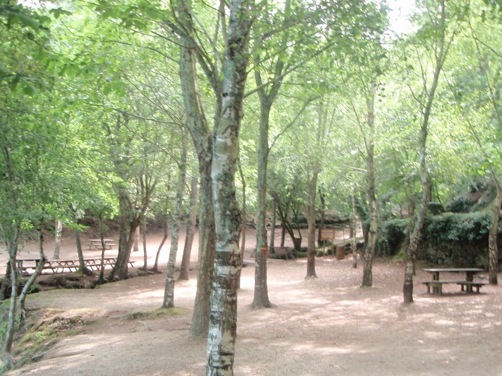 Parque de Merendas by Eladio Cortizo