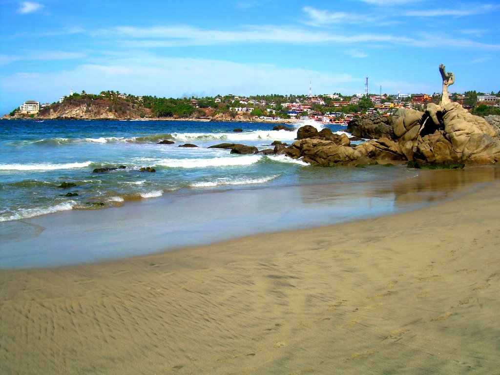 Bahía_Puerto Escondido by Antonio Francisco Re…