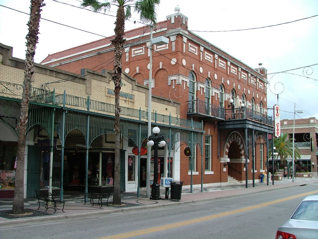 Tampa - Ybor City by extremfranky