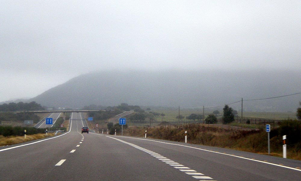 Puerto de Santa Cruz, Carretera de Extremadura, A-5, E-90, Espana, 02-01-2009. by se_bmw