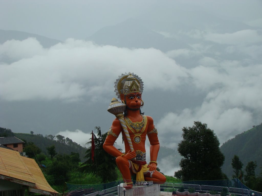 Clouds on hills by agl.ashish