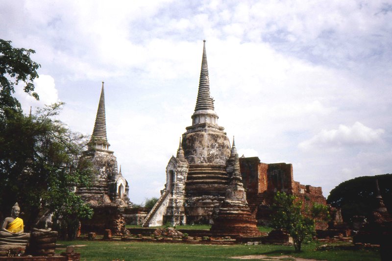 Thailand, Ayutthaya by manuel-magalhaes