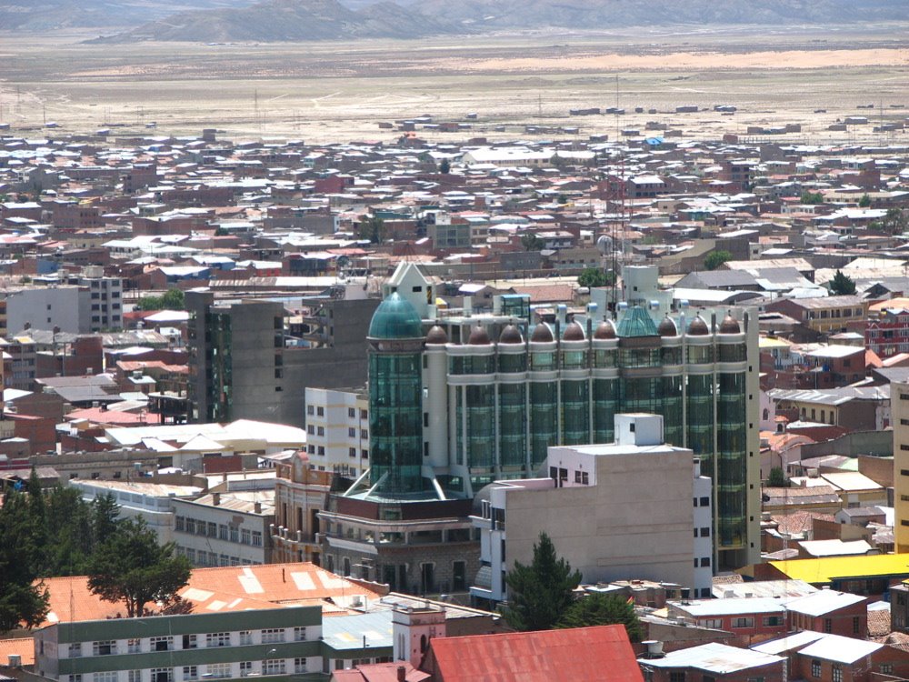 Nuevo Hotel de Oruro by Santi Wayne