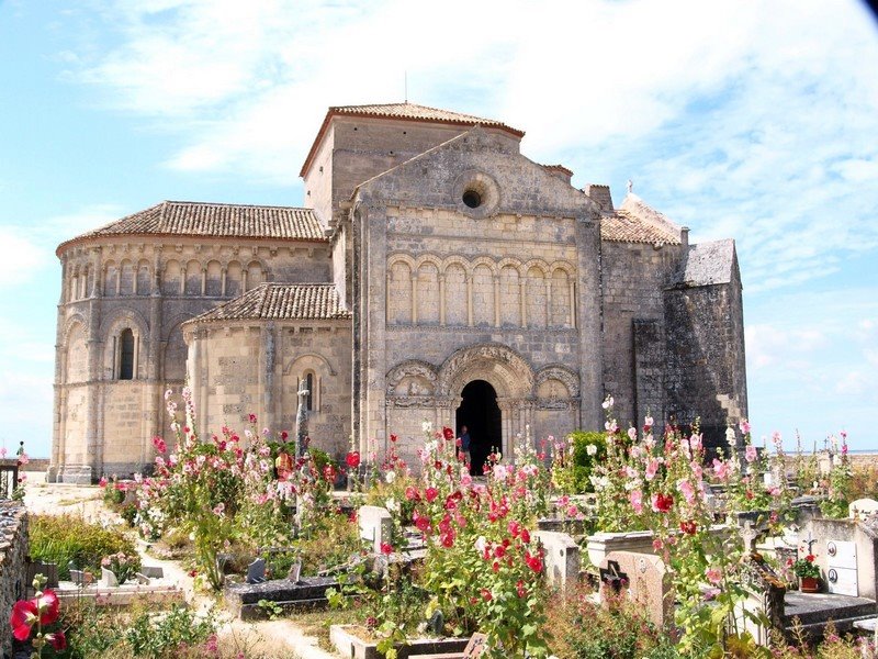 Kirche von Talmont-sur-Gironde by Besenbinder