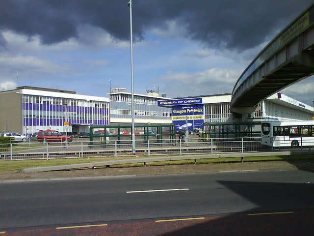 Glasgow Airport by Angel-Rezekne