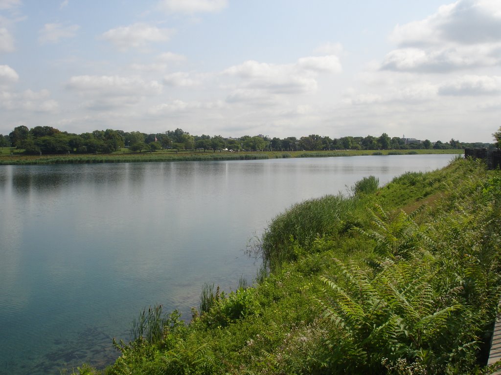 Druid Lake by baltimore_church