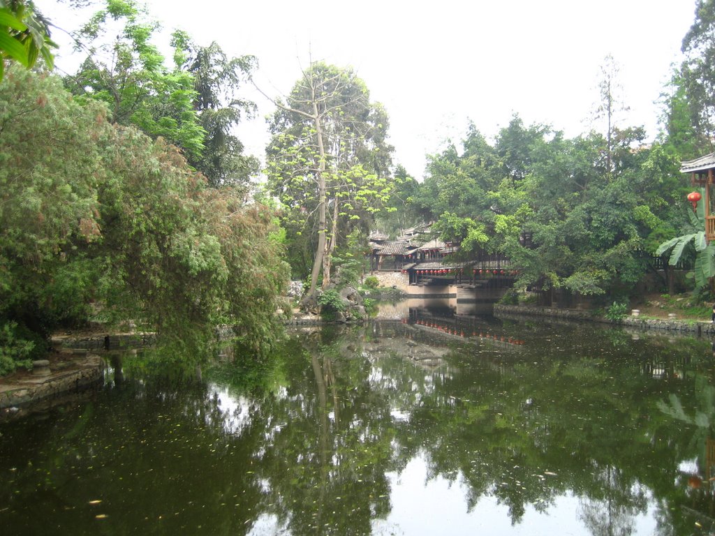 Qingxiu, Nanning, Guangxi, China by Daniel Mommer