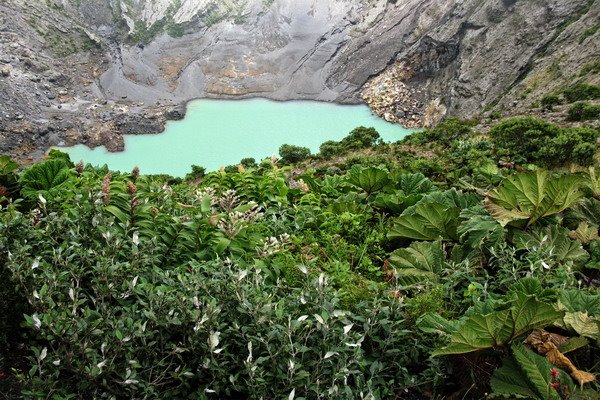 Volcan Irazu by costaricaonlinemap