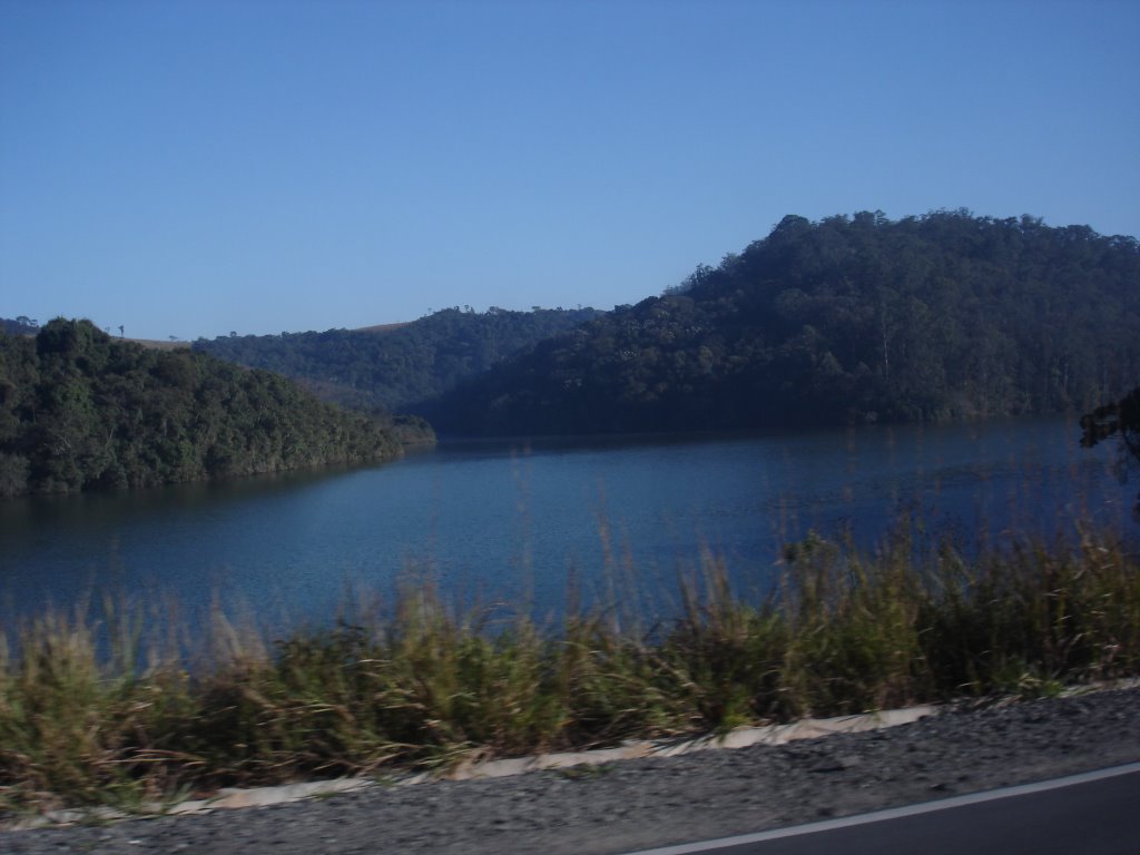 Represa de Mairiporã - SP by Claudio Kanai