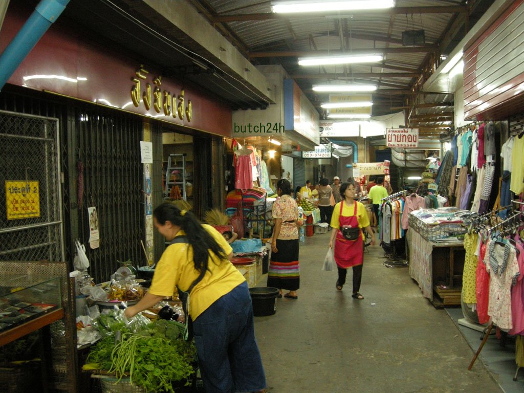 Warorot market　ตลาดวโรรส　ワローロット市場 by butch24h