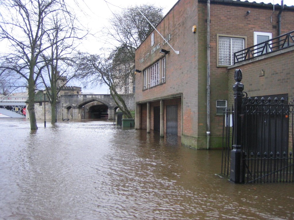 YCRC under water by joetherower