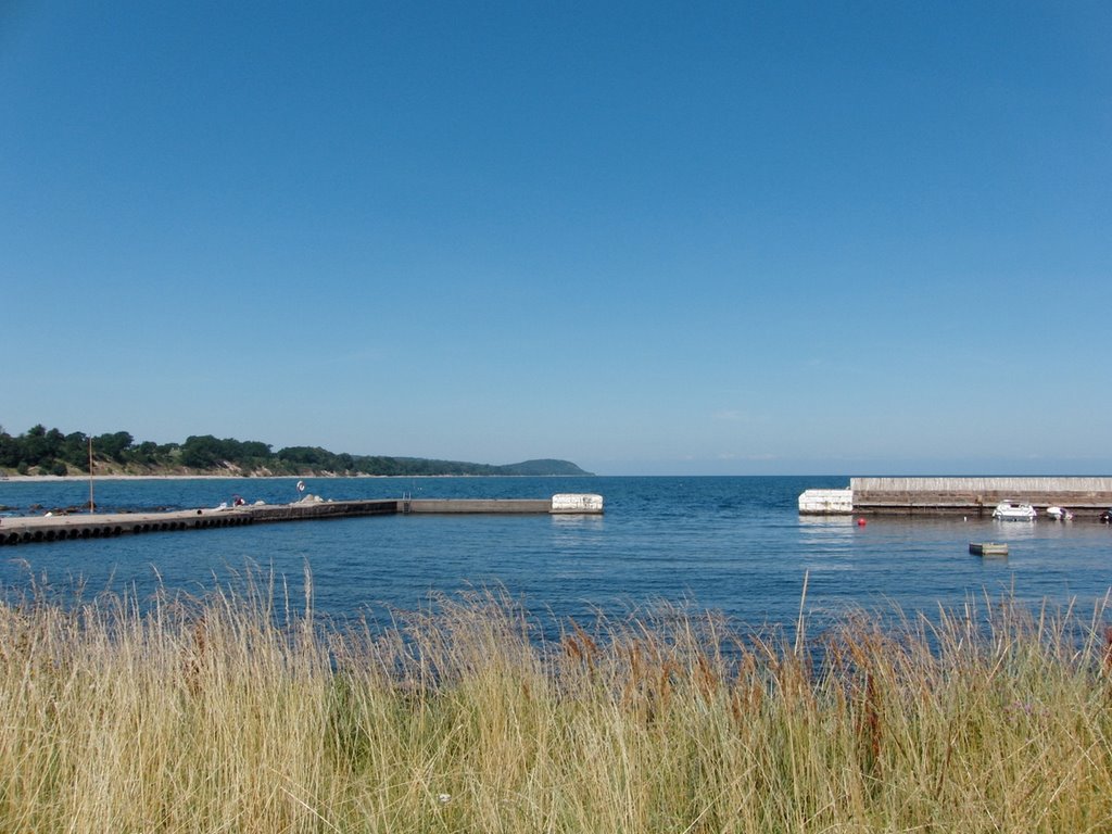 Stenshuvud och Viks hamn by Lars H