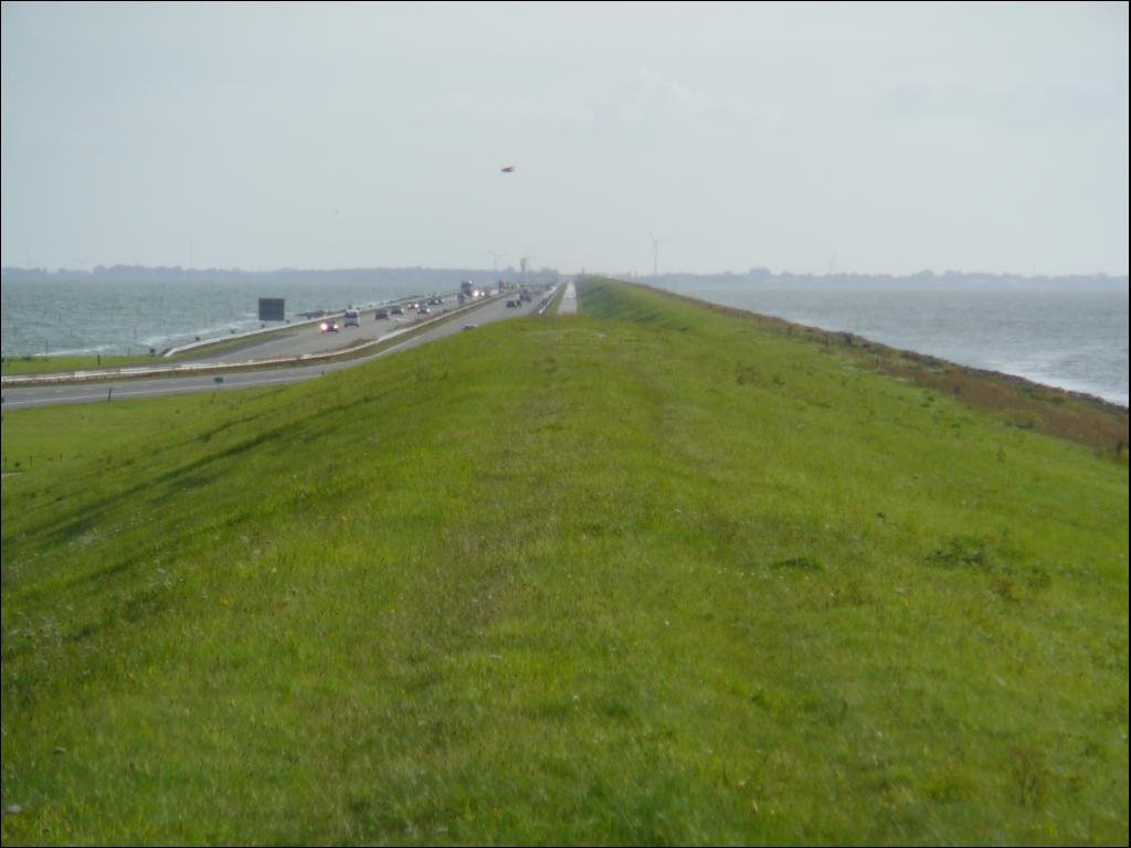 0978 - 11.08.2008 - Afsluitdijk - Breezanddijk - Verso sud (NL) by AntPalladio