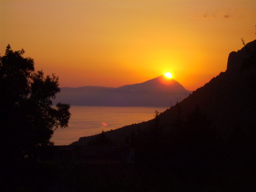 Atardecer en el golfo de policastro by amg1973