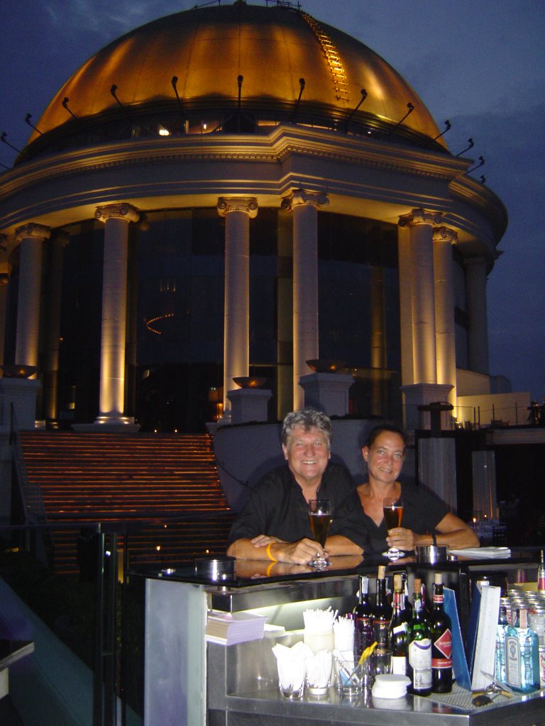 Sirocco Cafe on top of The Lebua tower by Joop Dobber