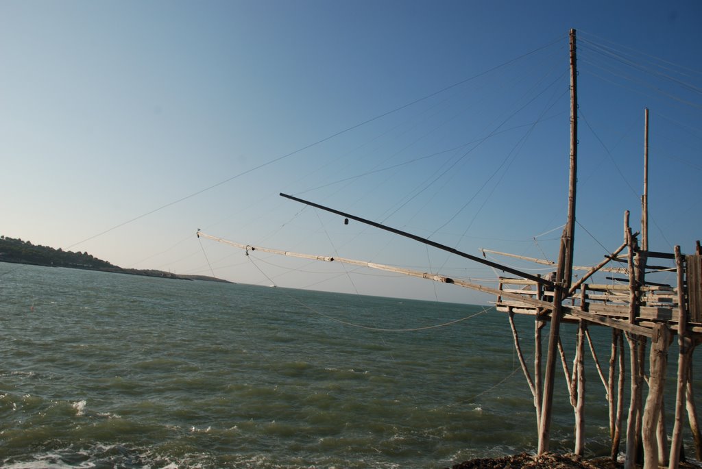 Vieste: Trabucco - Baia di San Lorenzo by Fabrizio Reale