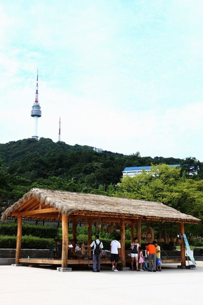 서울 중구 남산 한옥마을 Namsan Hanok Village, Jung-gu, Seoul, South Korea by www.Visitkorea.or.kr