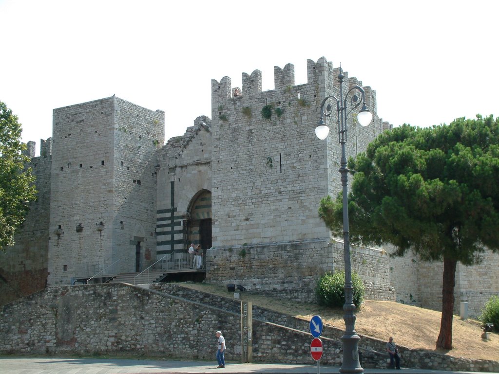 CASTELLO DELL'IMPERATORE by pierogambini