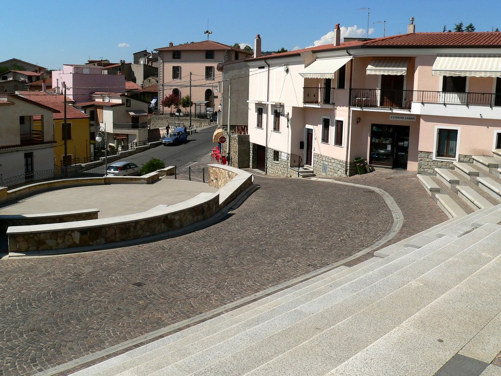 Via Vittorio Emanuela vista da San Giorgio by domenico cabiddu