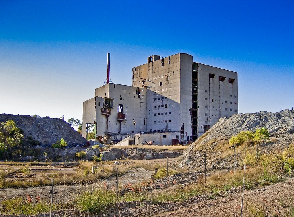 Woodsreef abandoned asbestos processor, derelict since 1983 by Michael Gill