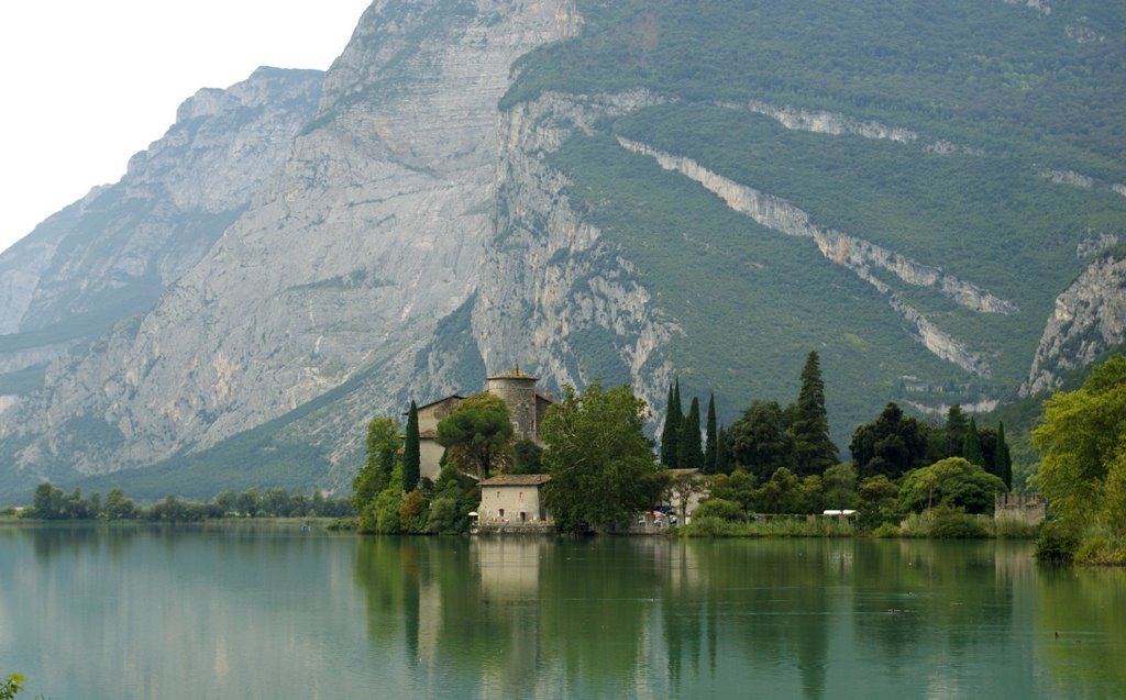 Catel Toblino (Trento) by Gina P.