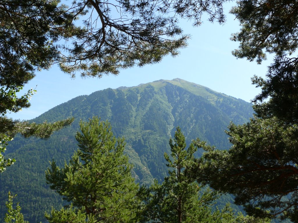 Le Catogne depuis le chemin des mines by Etienne-geo