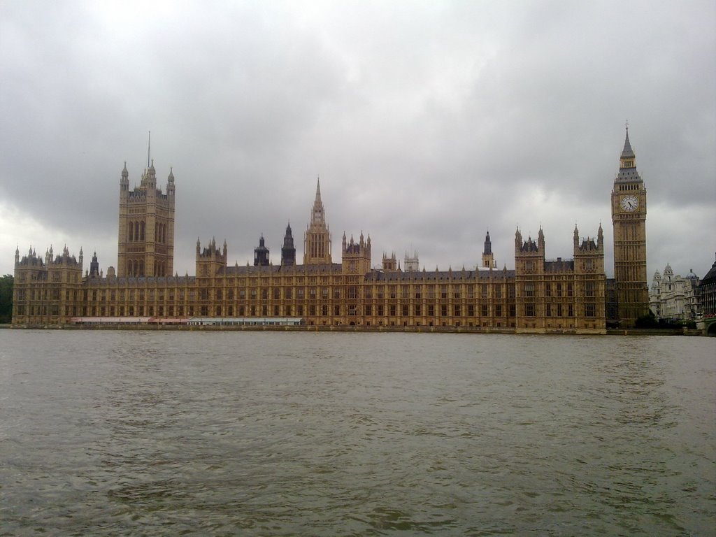 Lambeth, London, UK by Gustavo Adolfo Gómez…