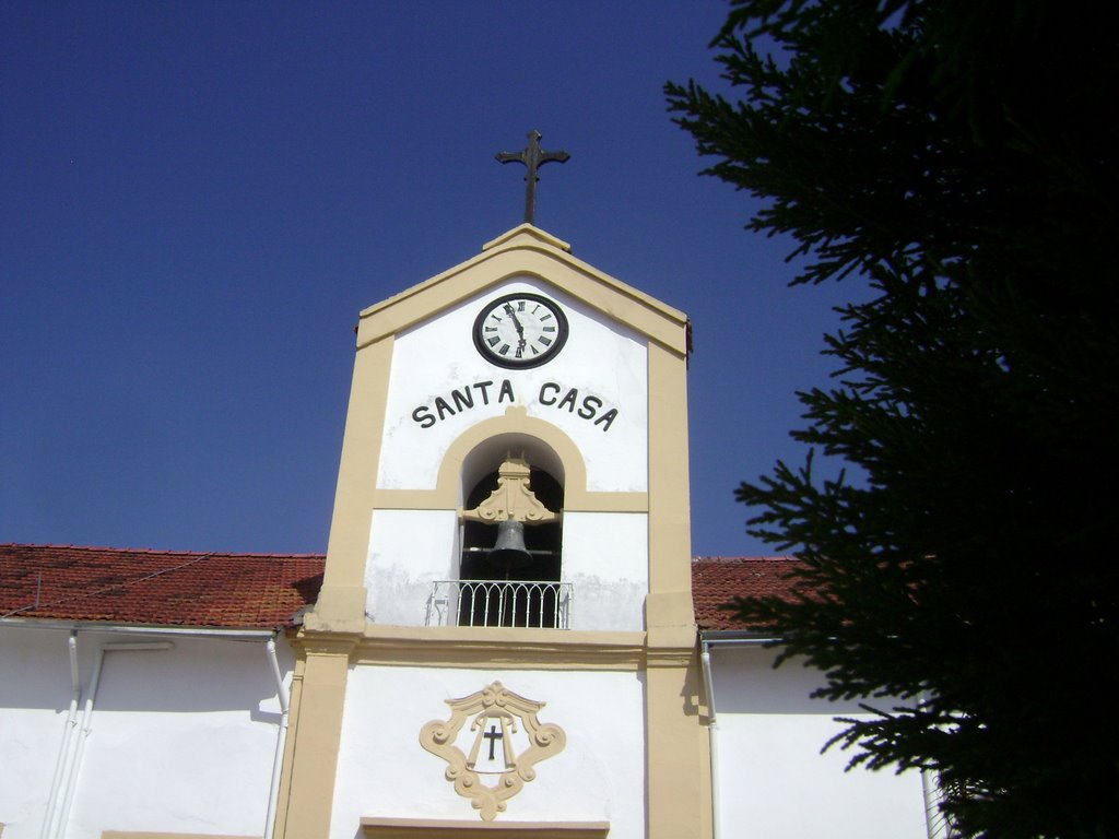 Vista da Santa Casa de Misericordia de Jacareí by Gláucio Almeida