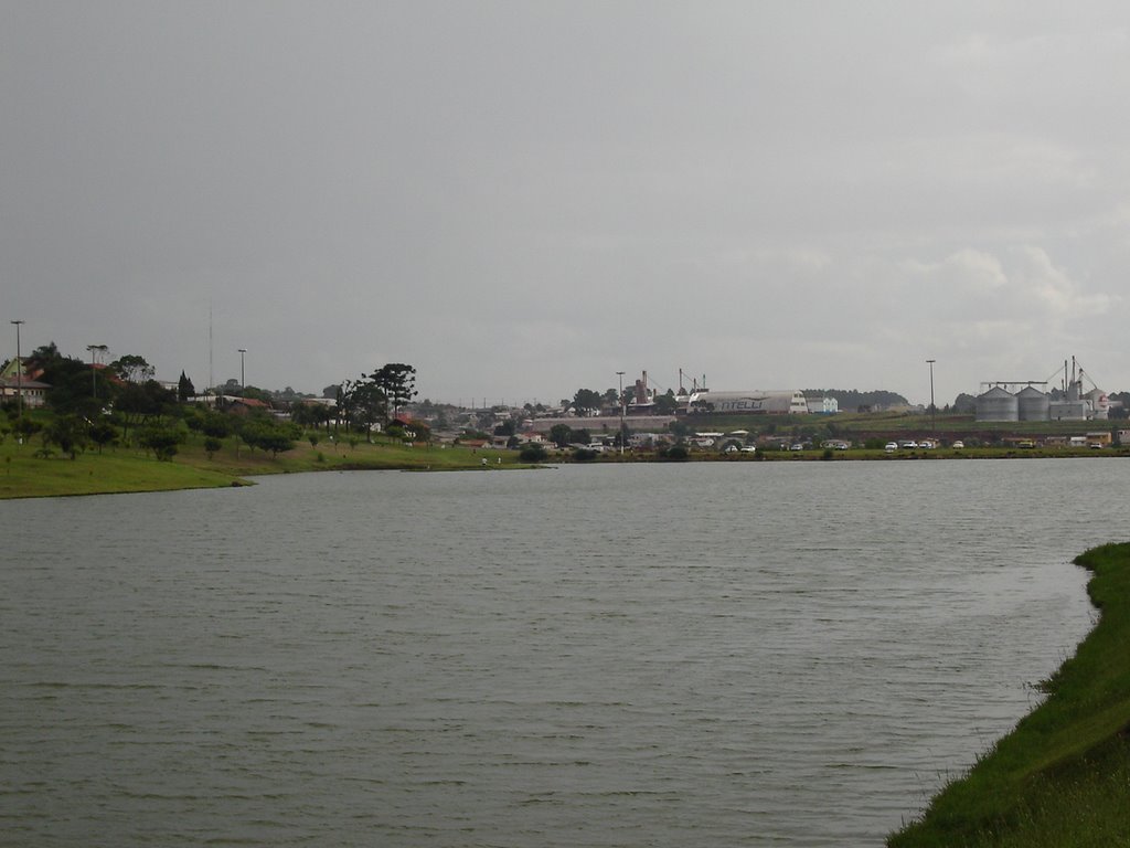 Santa Cruz, Guarapuava - PR, Brazil by Victor Hugo M. Noga