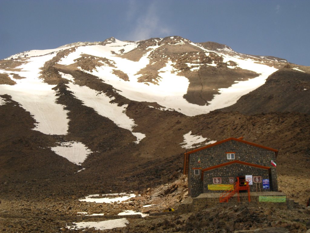 Damavand`s third shelter by FARSHID.GH