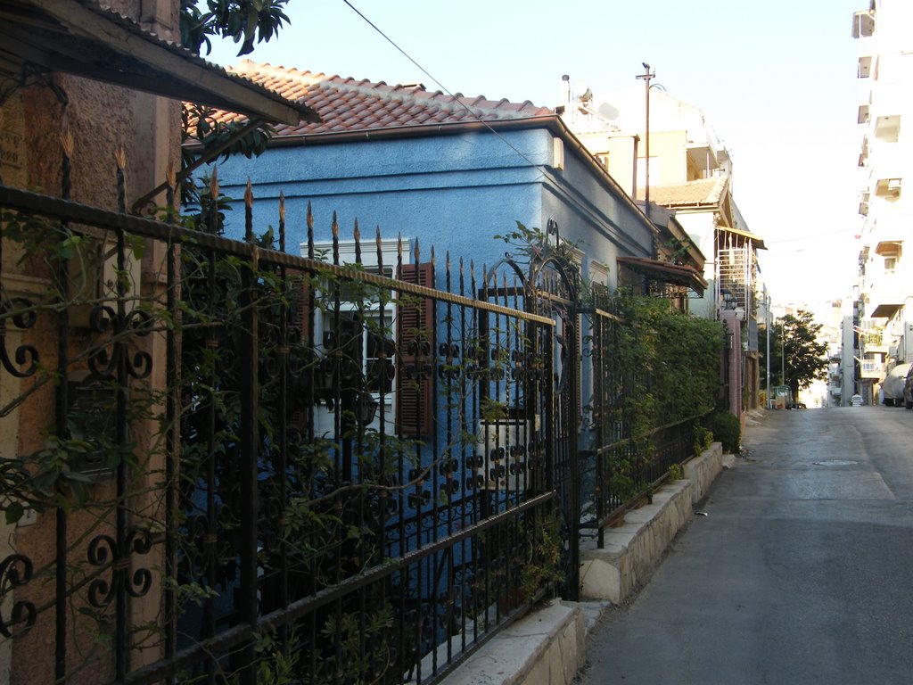 Şehit Nihat Bey Caddesi by gönül aygün