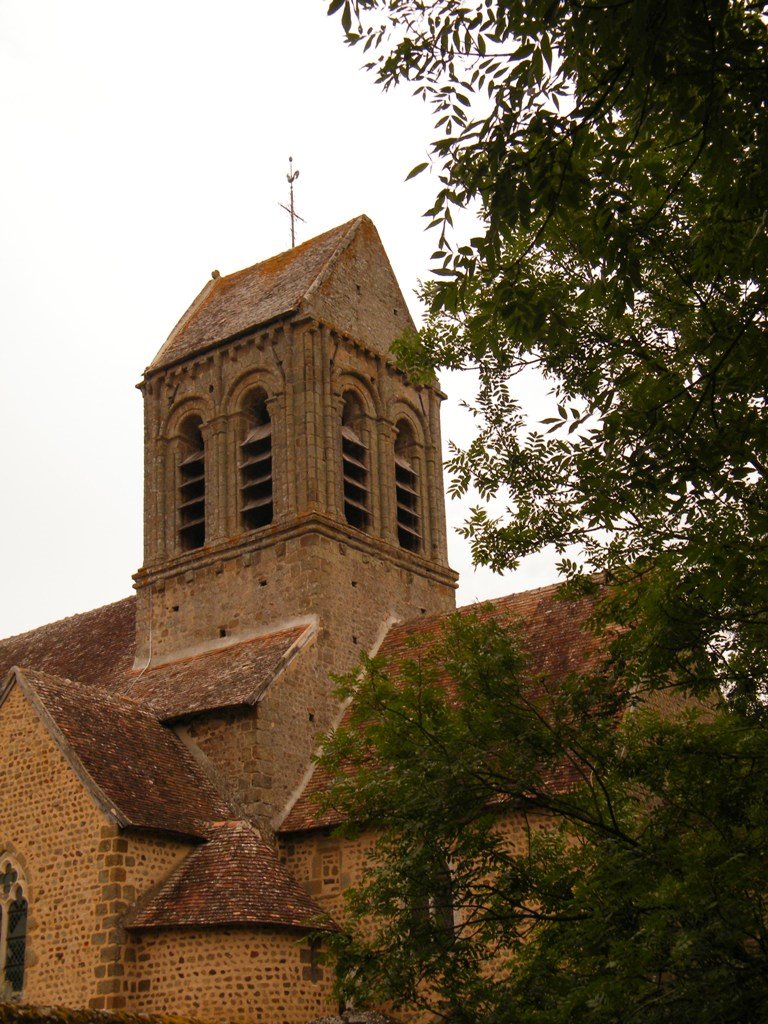 Eglise de Saint-Cénéri by nbelsylvain