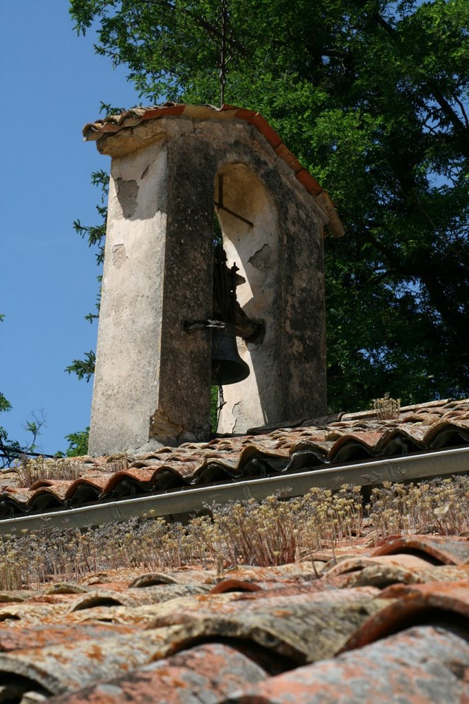 Saint-André-les-Alpes, chapelle. by j-clementine