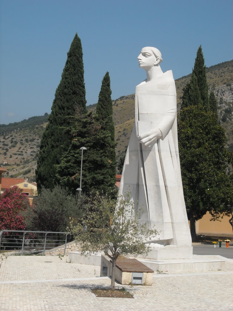 Omaggio a S.Tommaso del paese natio, Roccasecca FR Italy by pio michele di turi