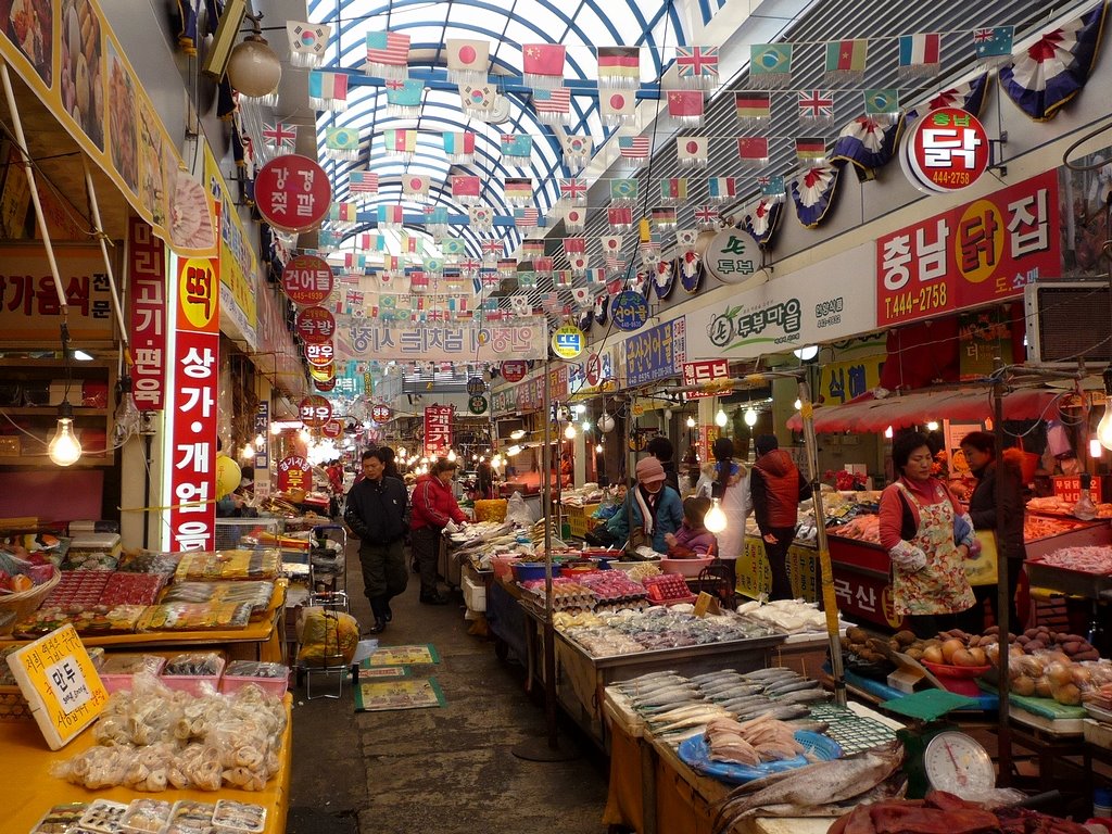 Jungang Market 安養中央市場 안양 중앙시장 by match345