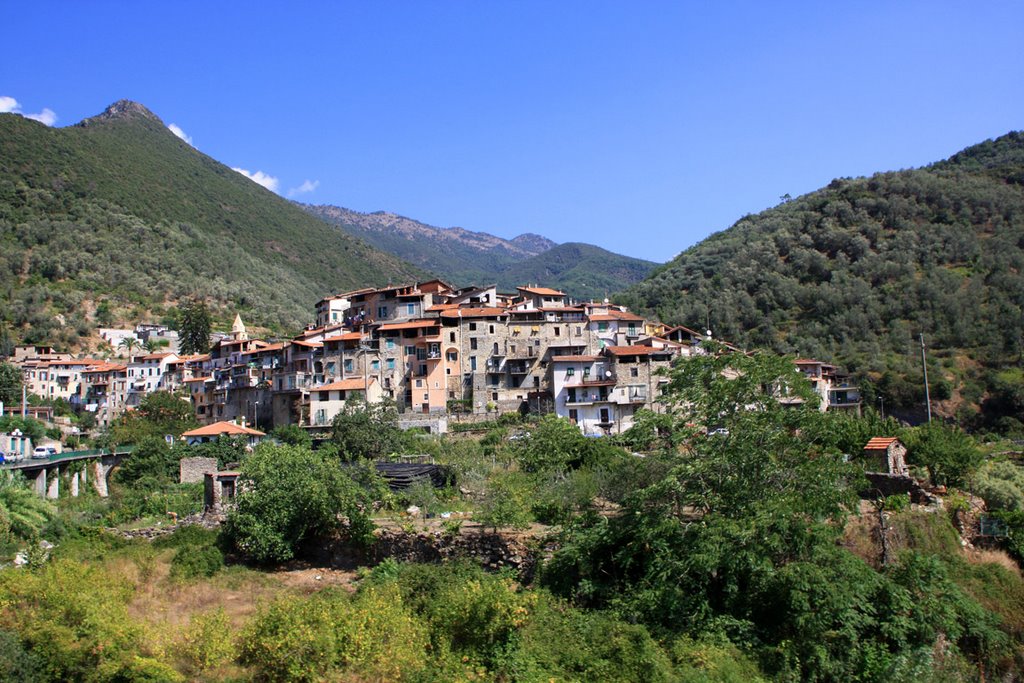 Rocchetta Nervina (Agosto 2009) by GiamesPhoto (Giacomo A. Turco)