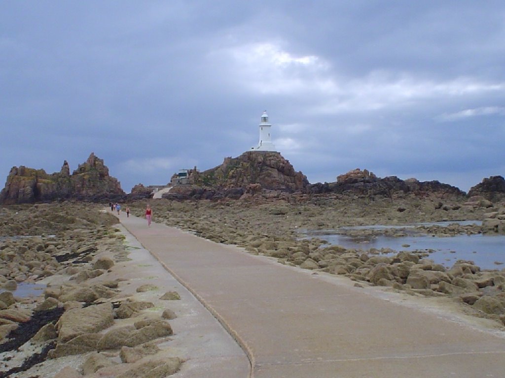 La Corbiere Point. Eb. by Theo  Kuipers.