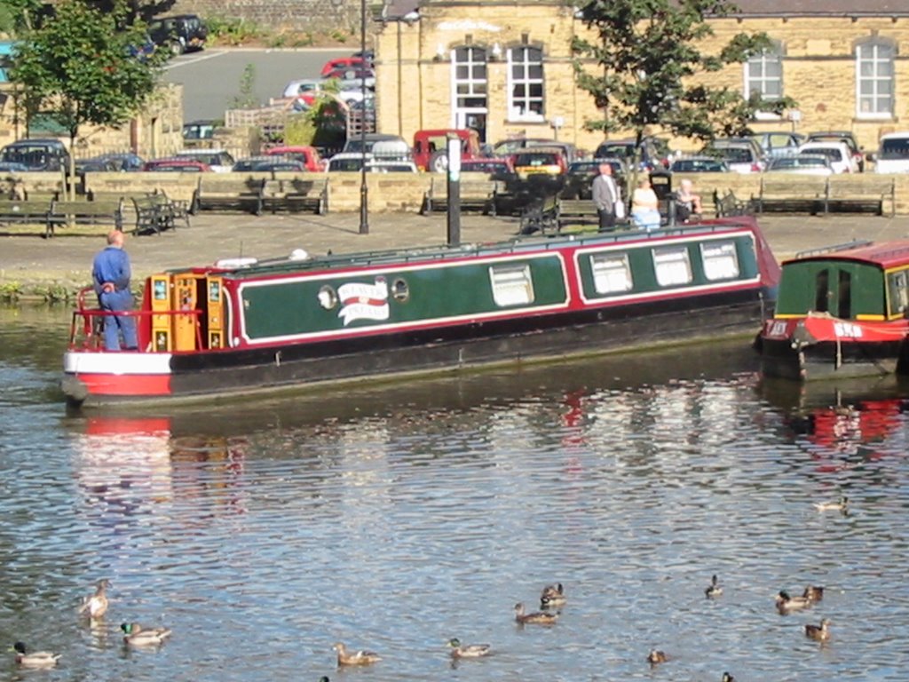 Canal Basin Skipton by dalesman