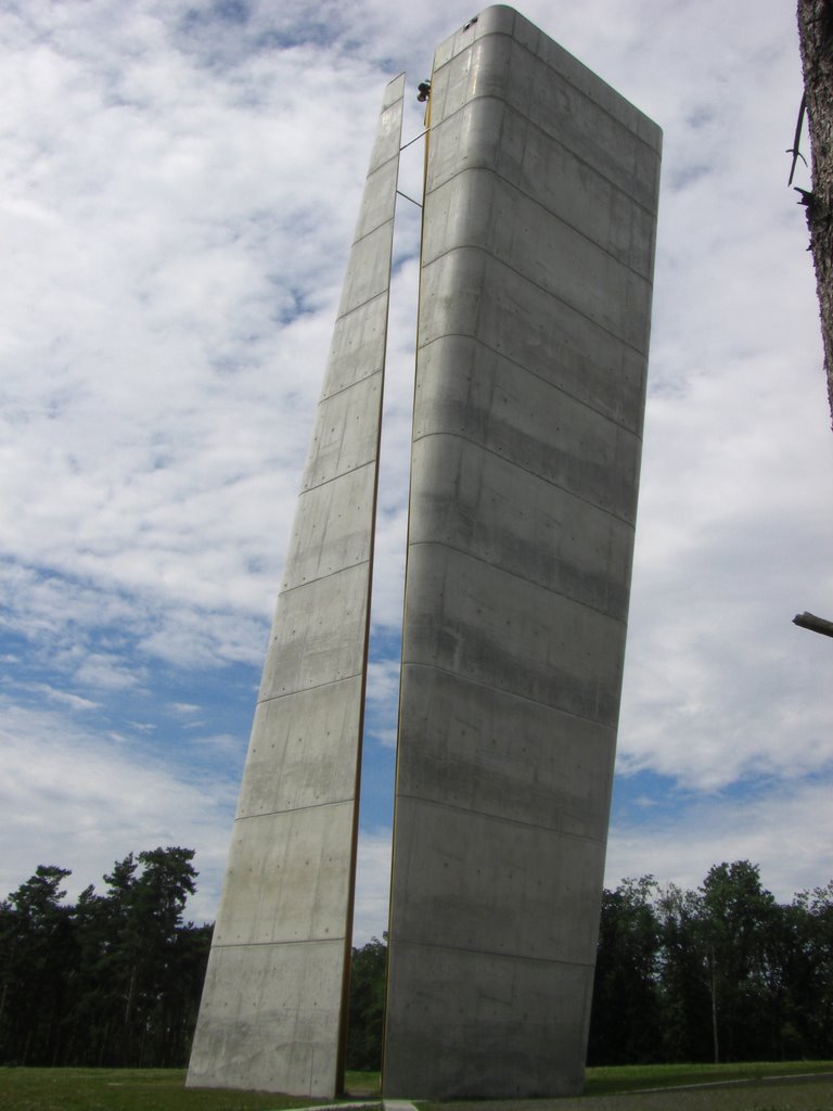 Mittelbergturm by mherzig