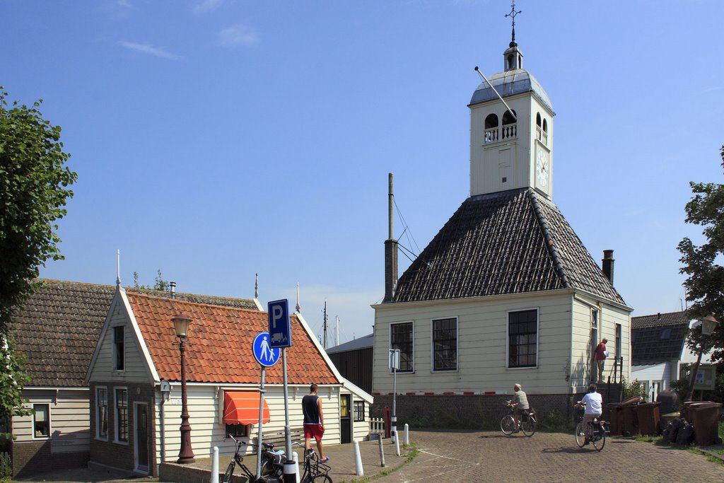 Durgerdam, wooden tower by Henk Maurer