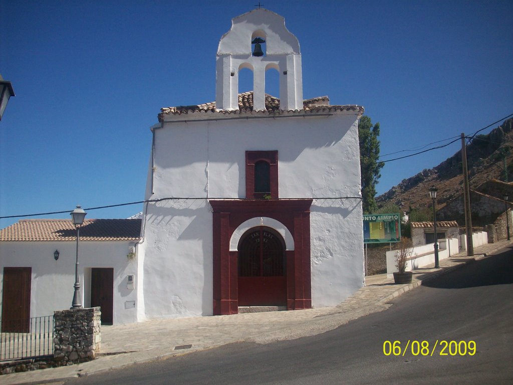 Iglesia Cementerio de Benahocaz by Francisco Gallego