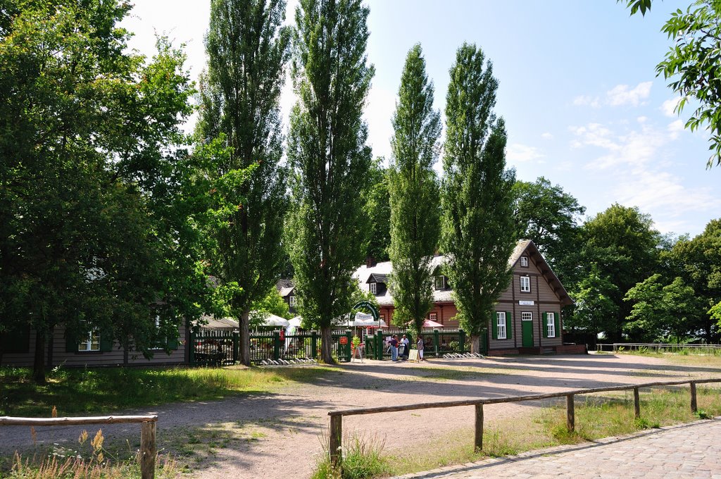 Wirtshaus zur Pfaueninsel by maiermo