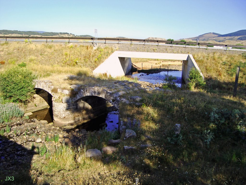 Puente romano y puente moderno. Valdeolea. JX3. by xfiles2008