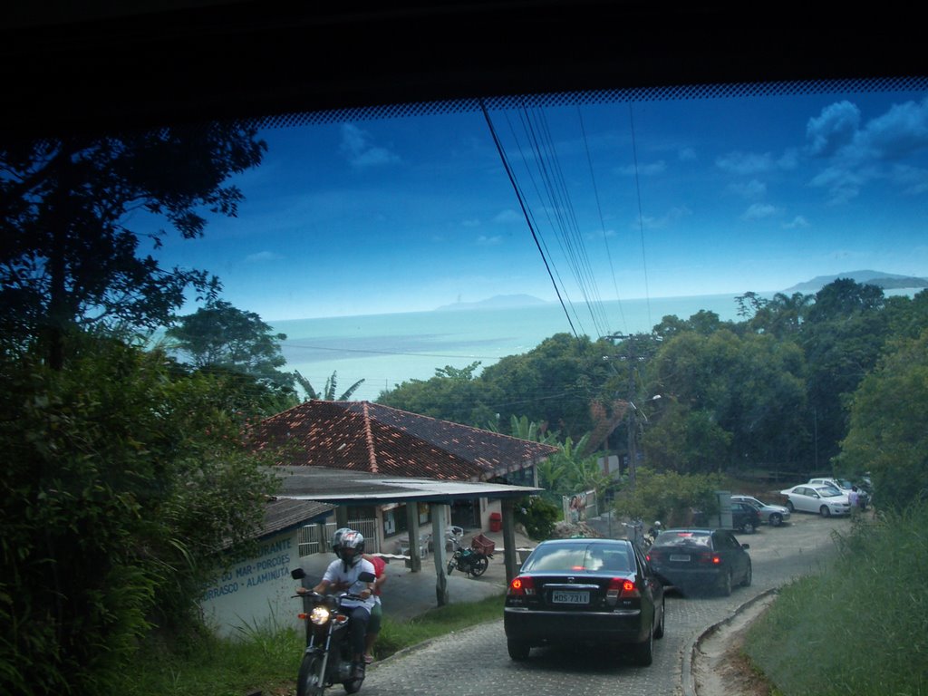 Camino a Praia Brava, Brasil by Bren