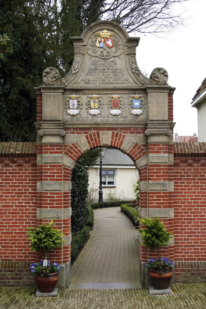 Franeker, almshouse by Henk Maurer