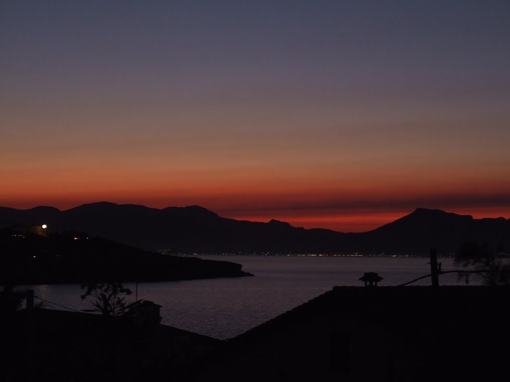 Abendrot hinter der Halbinsel Formentor by Karl-Heinz Peikert