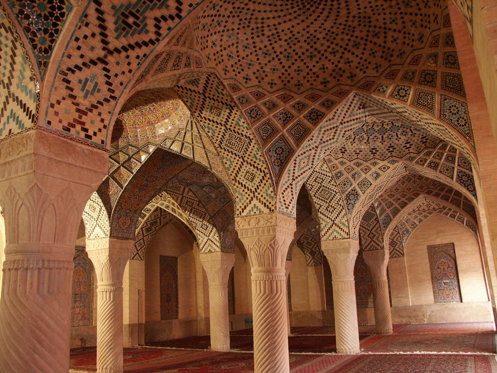 Nasir ul Mulk Masjid interior 1293H by milusiddique