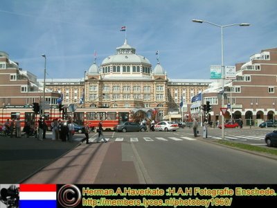 Het Kurhaus scheveningen by photoboy1960