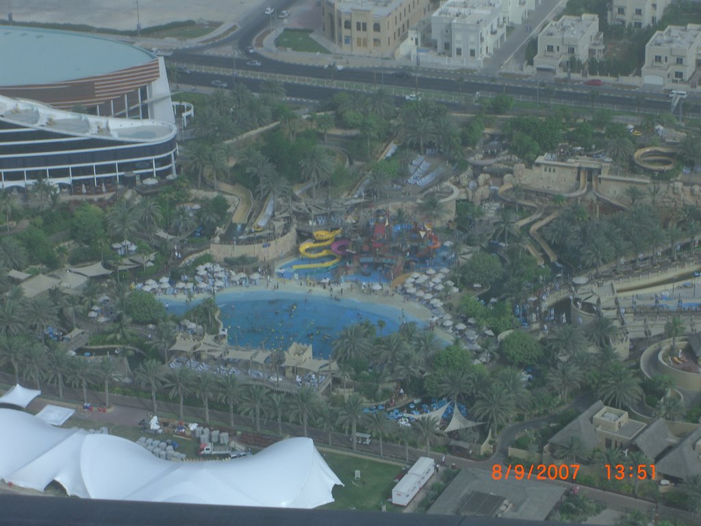 Wild Wati Water Park vom Burj Al Arab aus by FE-83