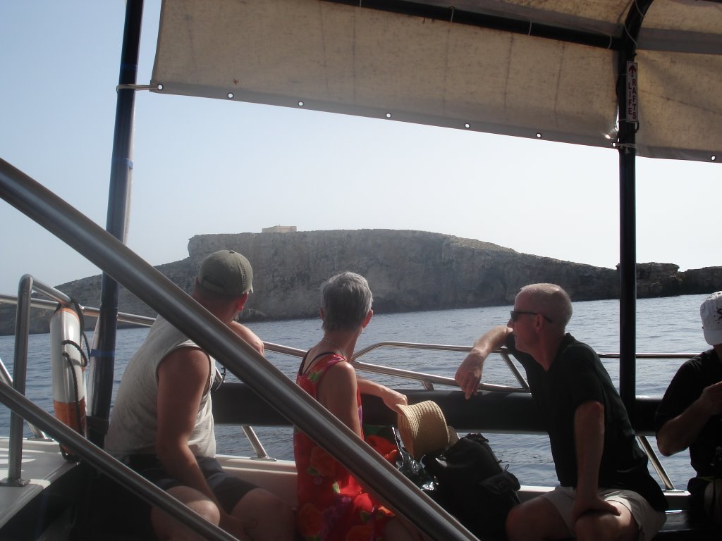 Comino from the cruise boat by miguelfal